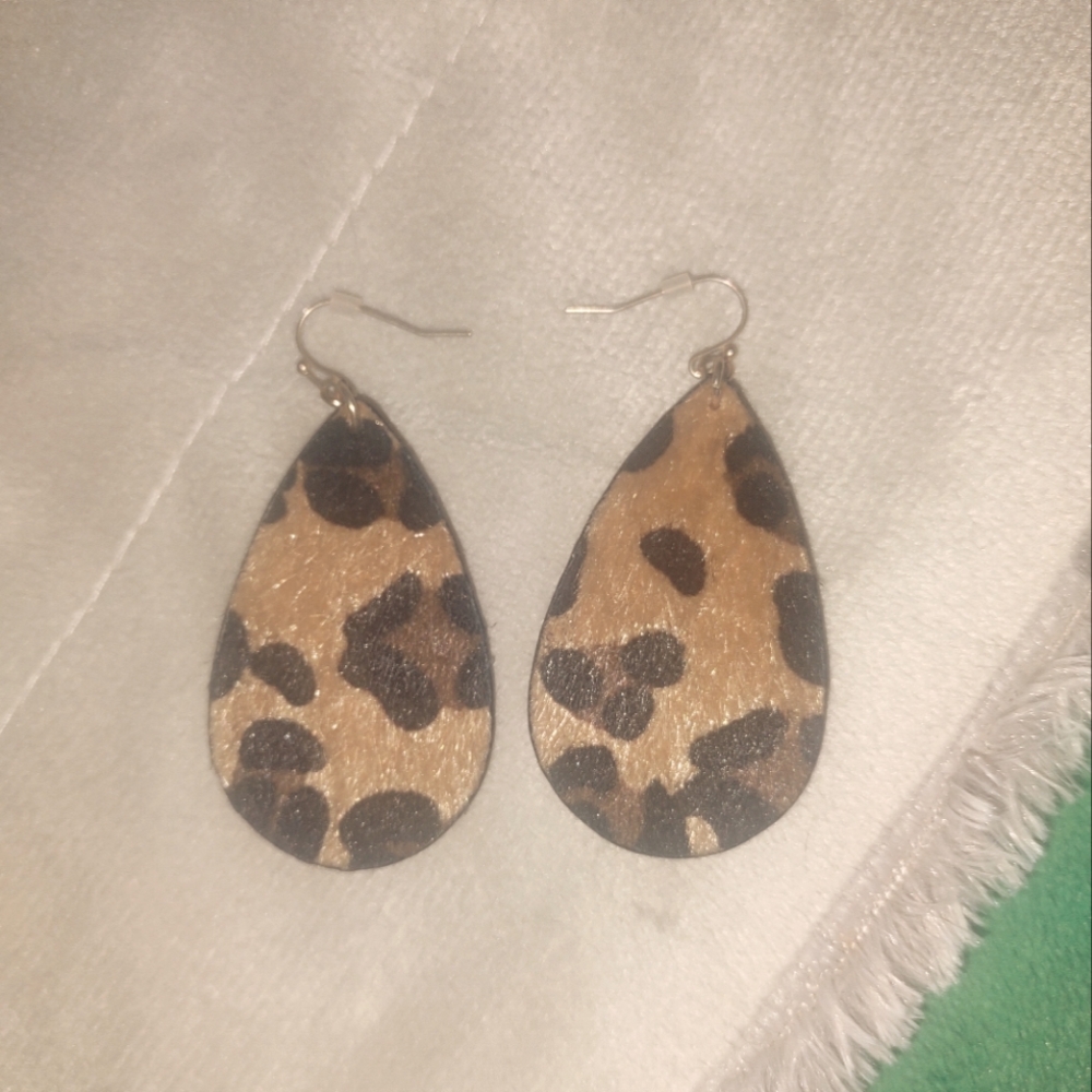 Leopard Print Teardrop Earrings